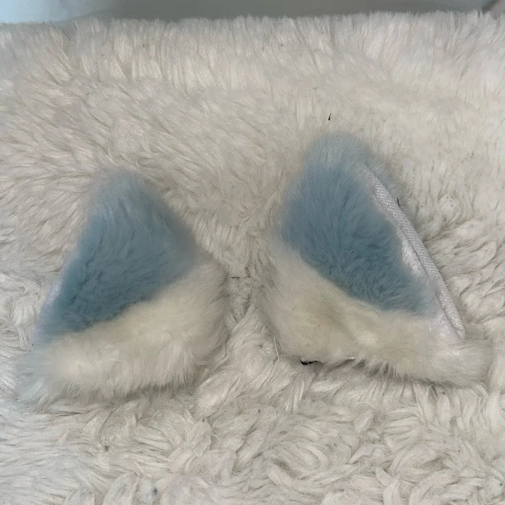 Cat / fox ears as hair clips unisex warn once no damage plush style